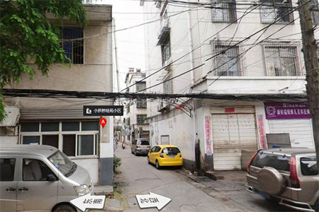 御景华庭3室2厅2卫127m2毛坯房